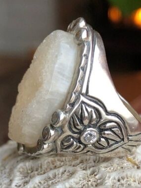 Silpada Beauty In The Rough Ring